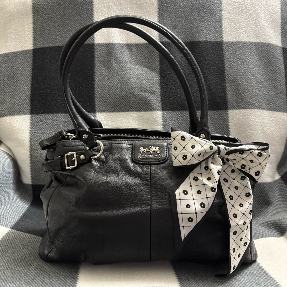 Coach Madison Kara Carryall Bag with floral twilly